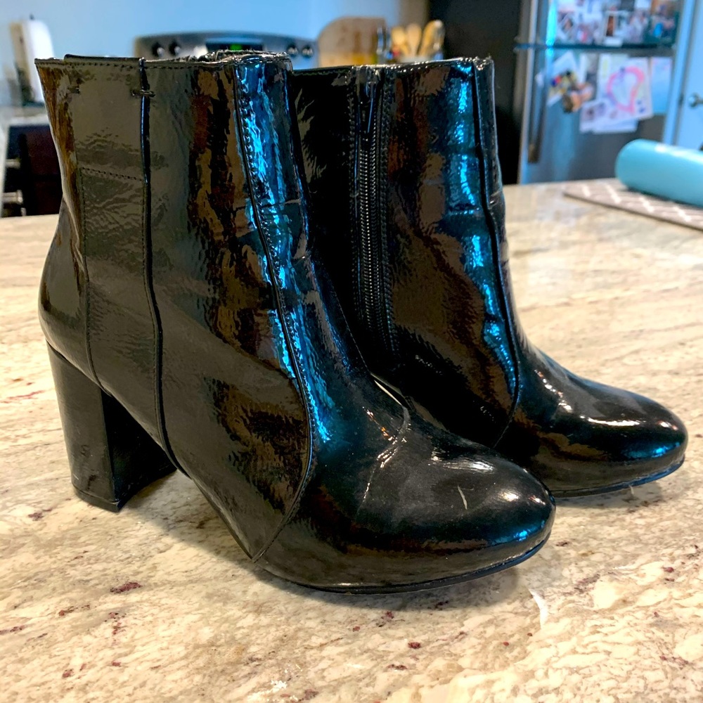 Steve Madden Black Booties